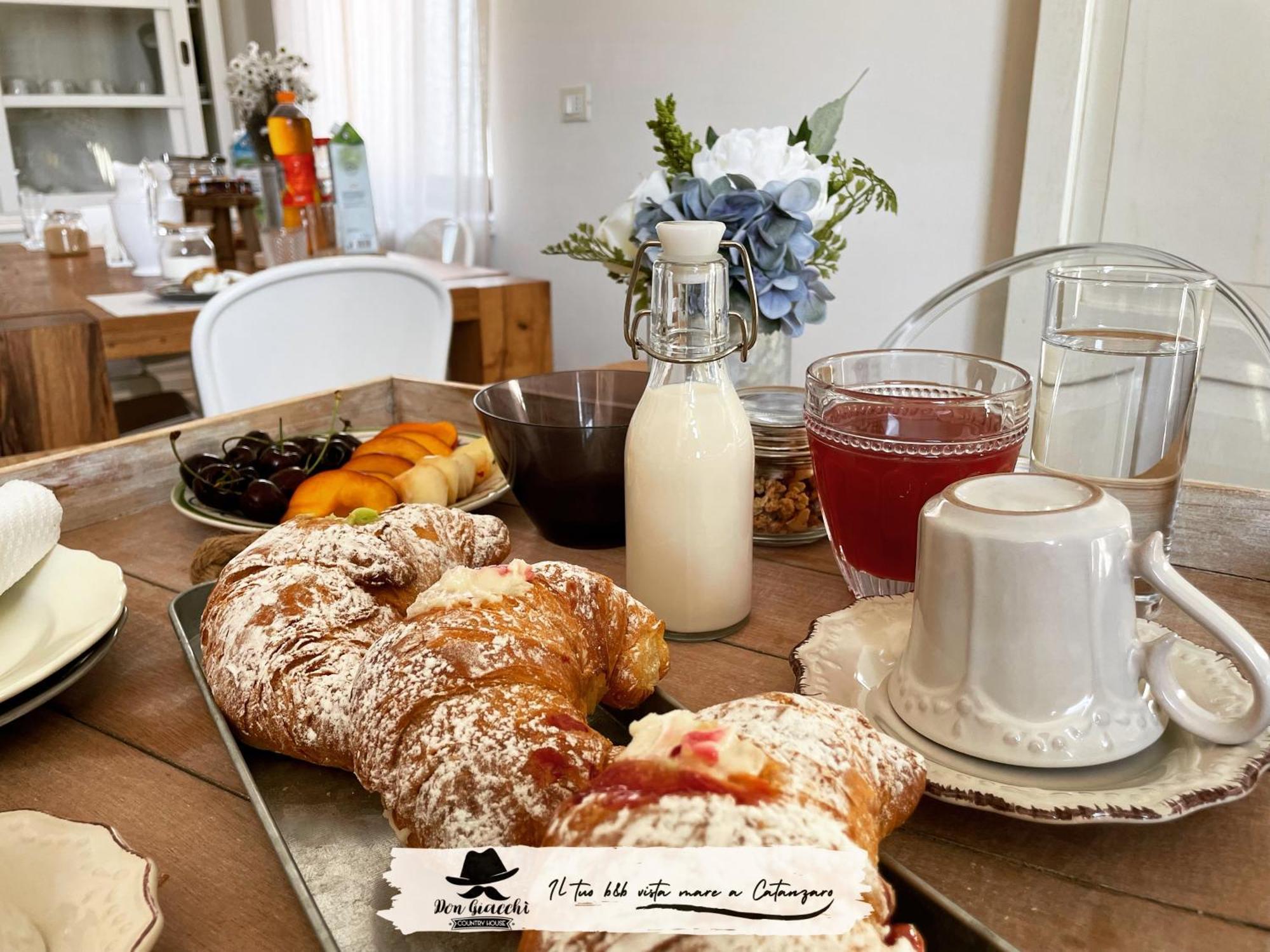 Don Giacchi Country House 카탄차로 외부 사진